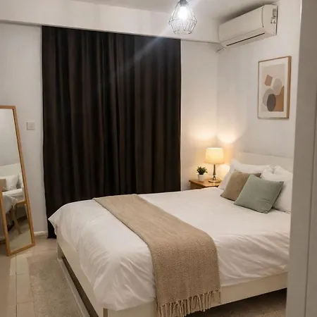 Azure Jacuzzi Maisonette 公寓 *